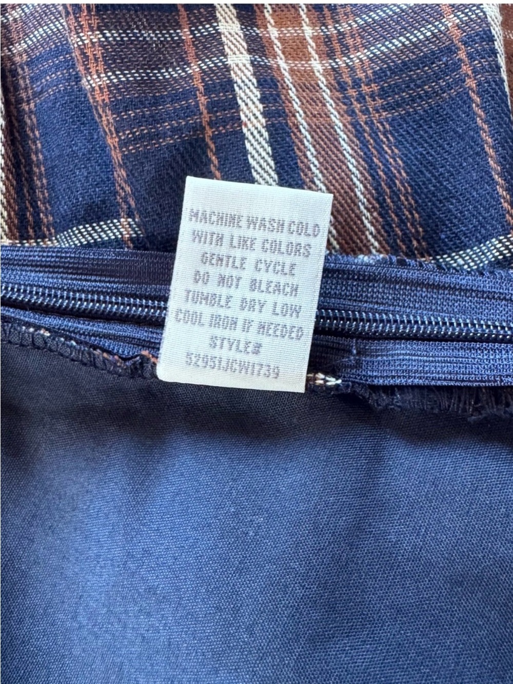 Cali1850 Y2K Low-rise Tiered Plaid Mini Skirt in Navy and Brown,Size Large - Picture 6 of 6